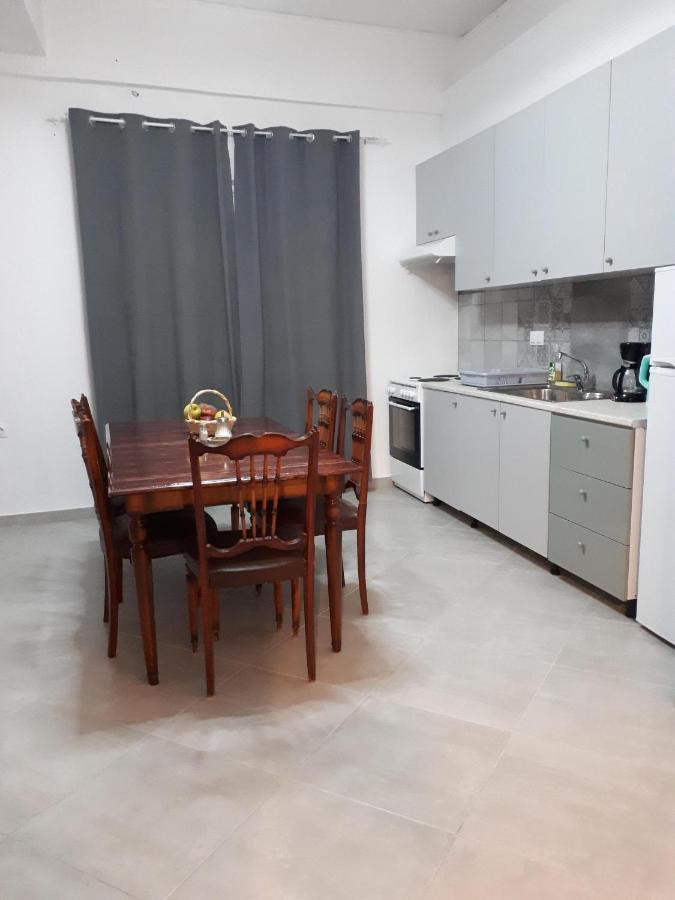 Despina garden view Appartement Agia Galini Buitenkant foto