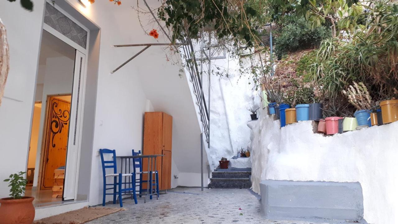 Despina garden view Appartement Agia Galini Buitenkant foto