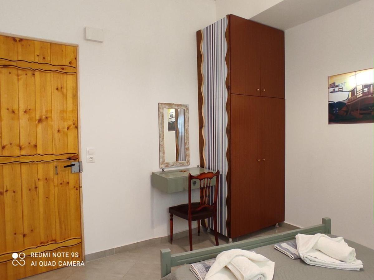 Despina garden view Appartement Agia Galini Buitenkant foto