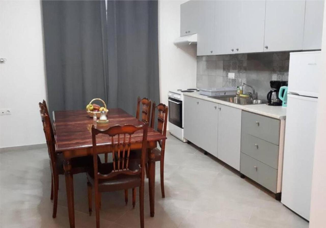 Despina garden view Appartement Agia Galini Buitenkant foto
