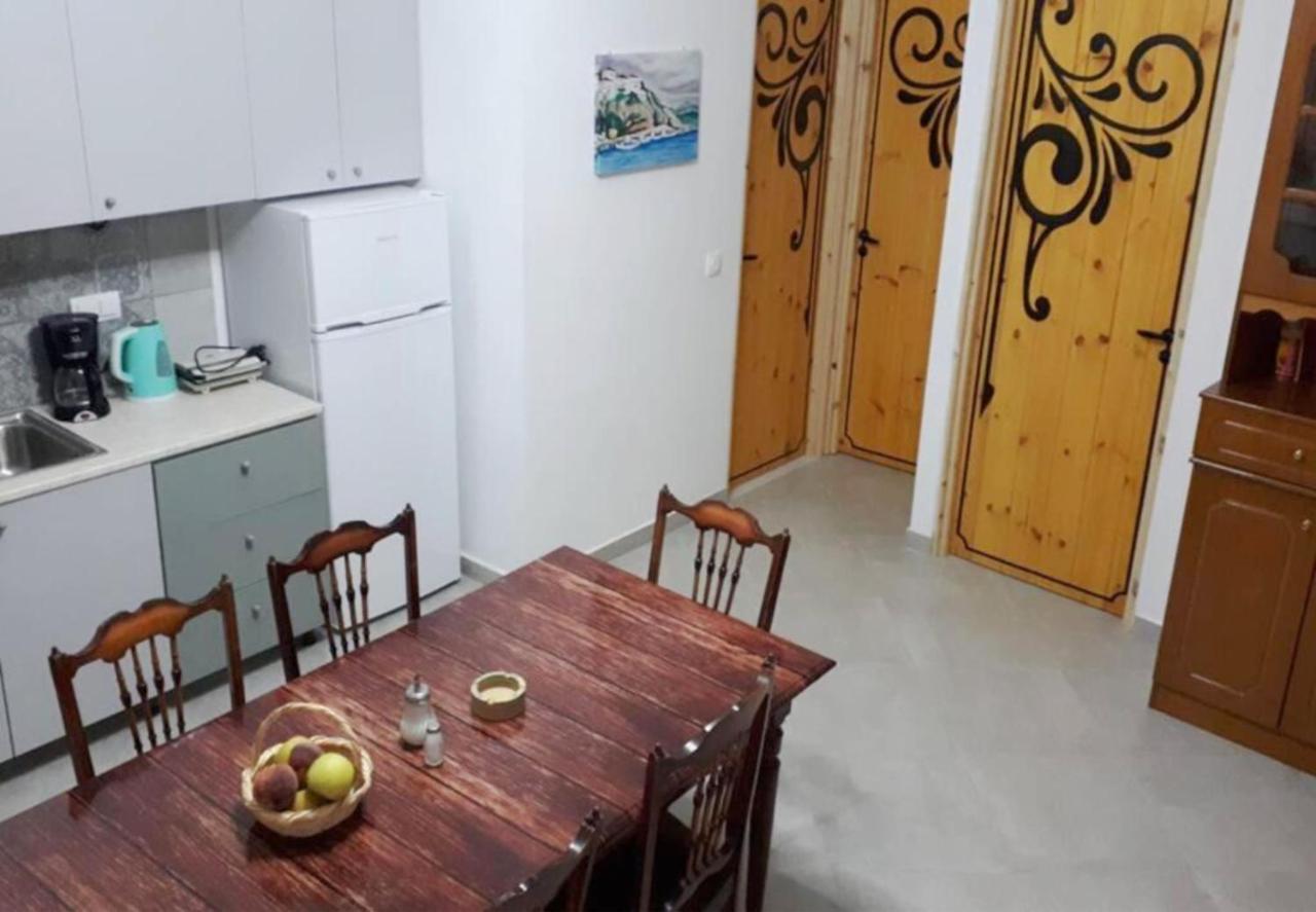 Despina garden view Appartement Agia Galini Buitenkant foto