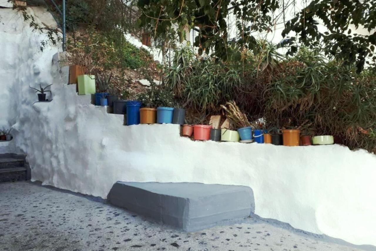 Despina garden view Appartement Agia Galini Buitenkant foto