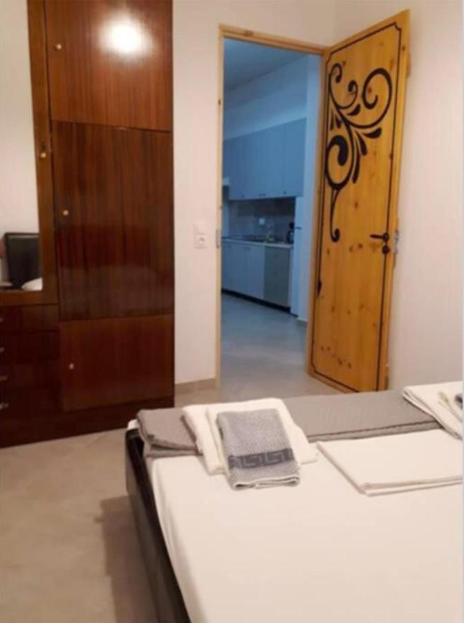 Despina garden view Appartement Agia Galini Buitenkant foto